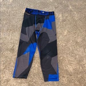 Youth boys compression leggings for sports.  Y Lg